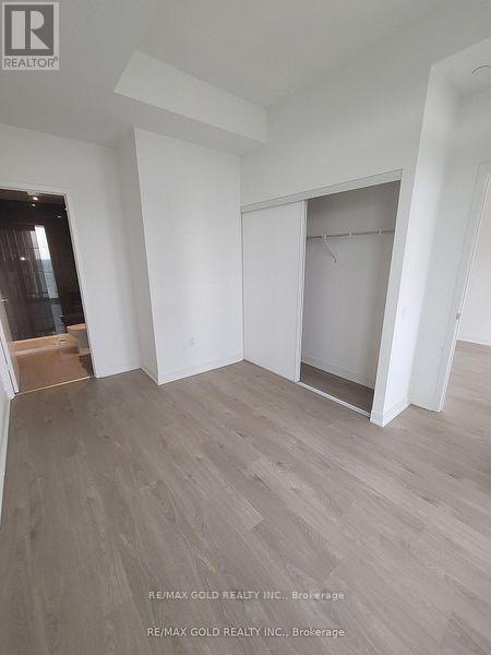 1804 - 3900 Confederation Parkway, Mississauga, Ontario  L5B 0M3 - Photo 21 - W12208254