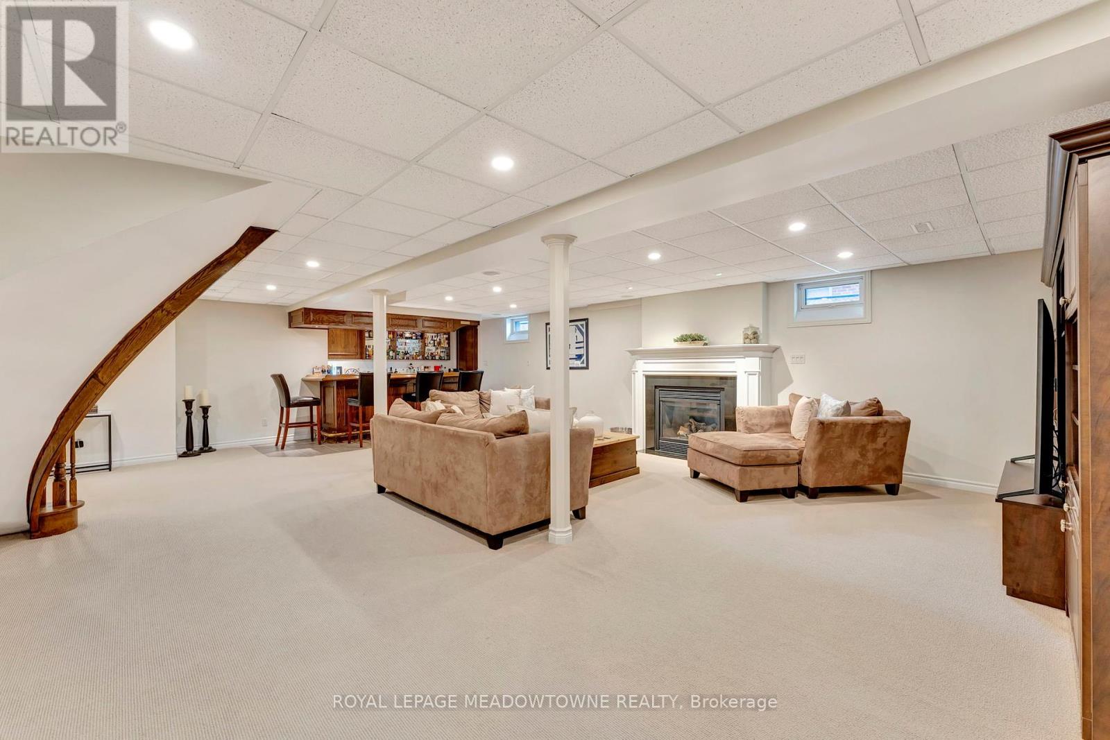 2008 Peak Place, Oakville, Ontario  L6H 5T2 - Photo 27 - W12207861