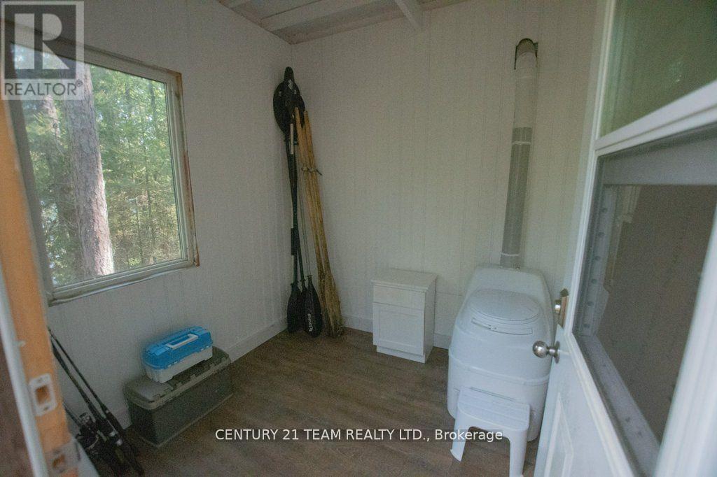 661 Old Hwy 17 Road, Papineau-Cameron (Papineau Cameron), Ontario  P0H 1V0 - Photo 23 - X12208237