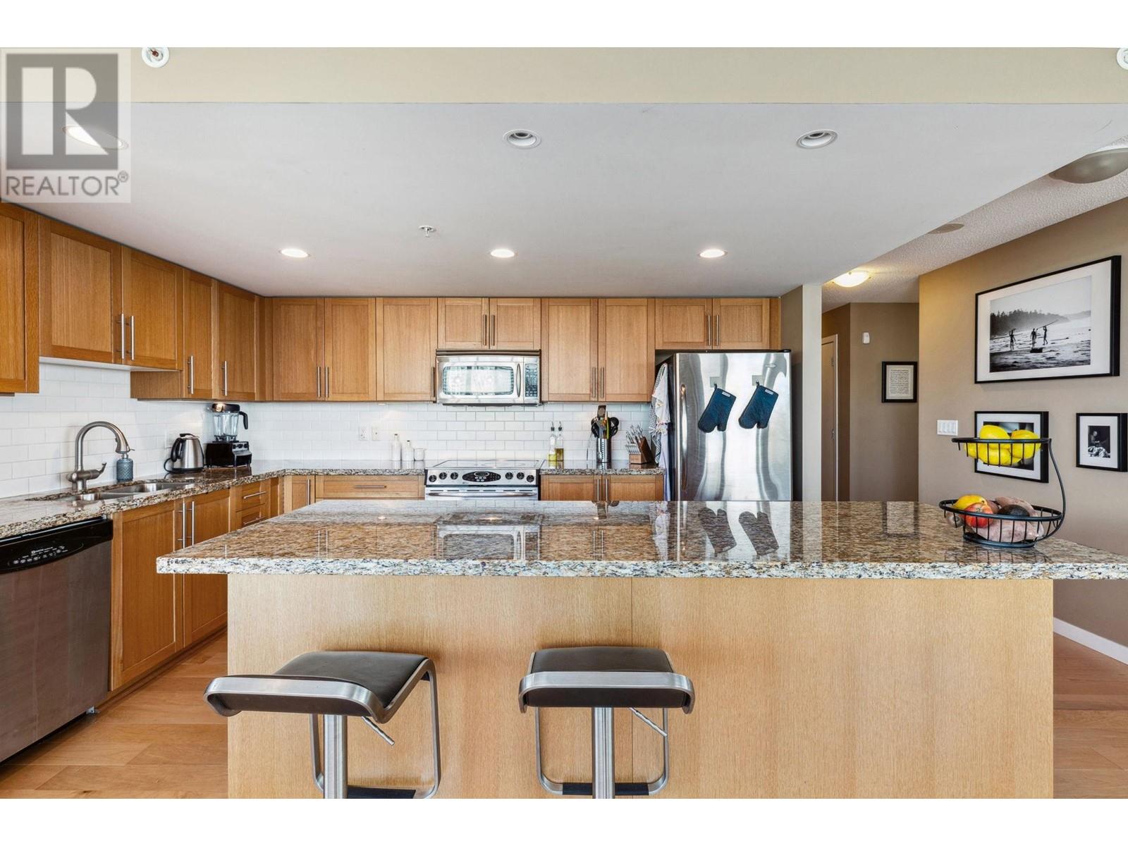2102 125 Milross Avenue, Vancouver, British Columbia  V6A 0A1 - Photo 14 - R3013272