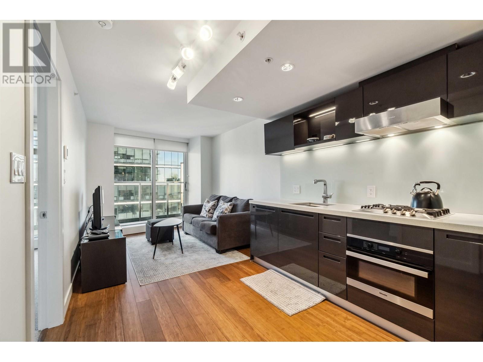 2807 777 Richards Street, Vancouver, British Columbia  V6B 0M6 - Photo 8 - R3013289