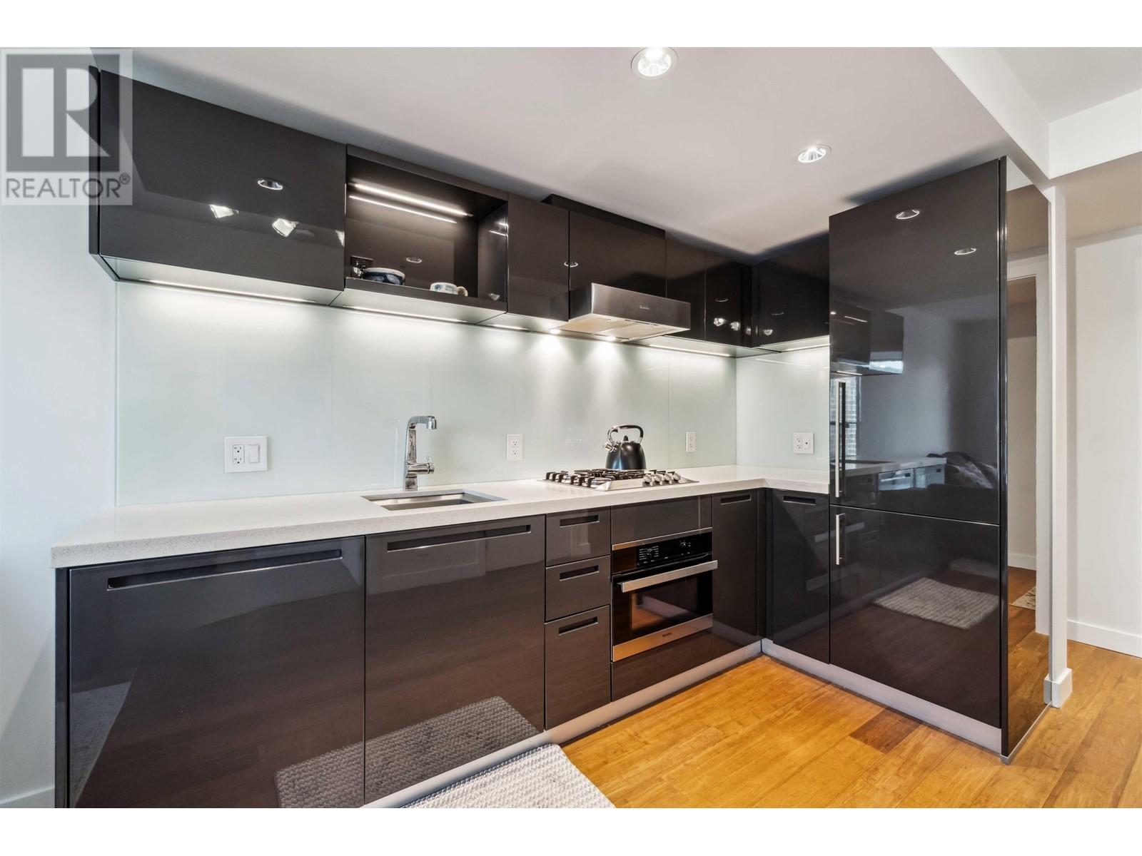 2807 777 Richards Street, Vancouver, British Columbia  V6B 0M6 - Photo 9 - R3013289