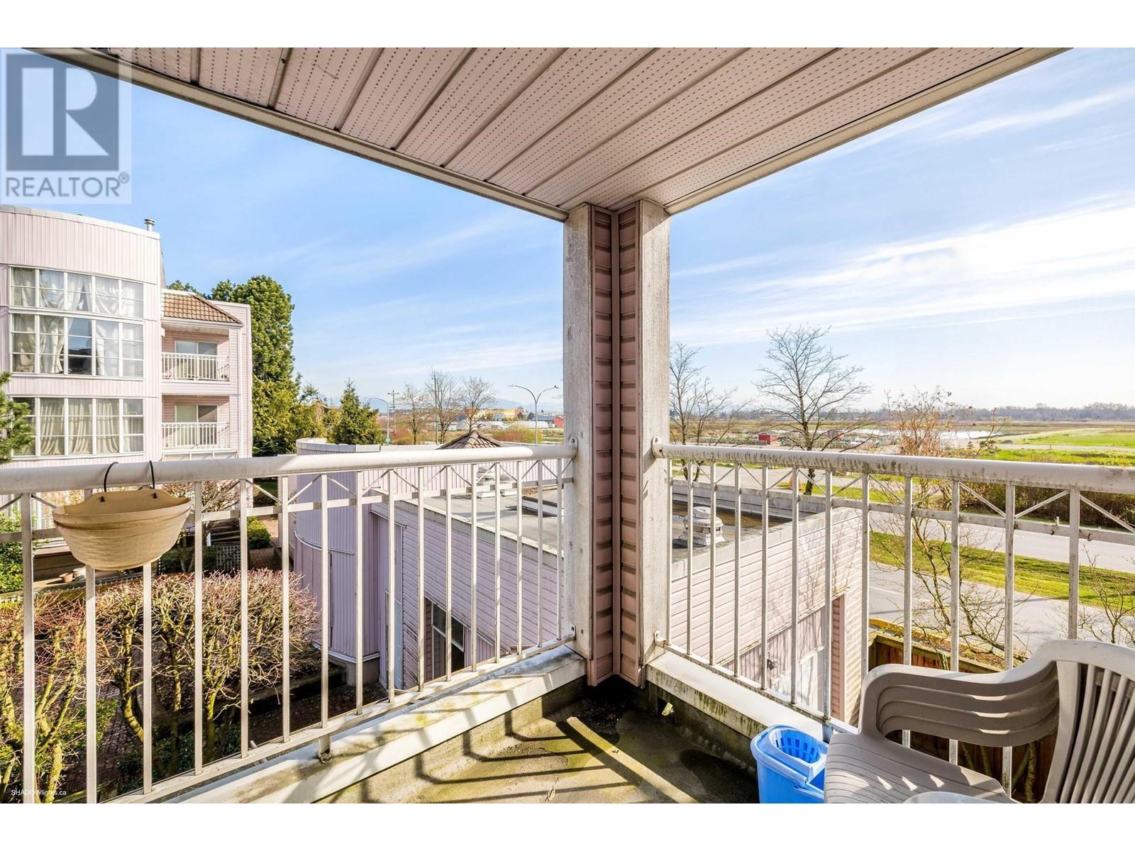 221 5500 Arcadia Road, Richmond, British Columbia  V6X 3P5 - Photo 1 - R3013299