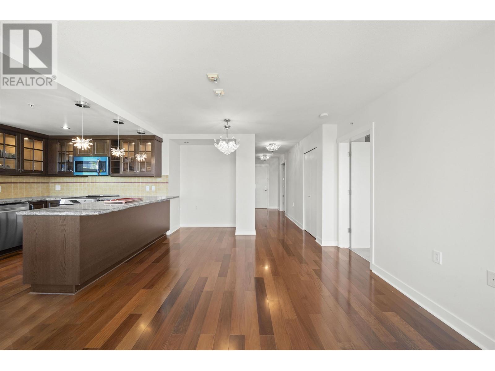 403 121 W 16th Street, North Vancouver, British Columbia  V7M 3P4 - Photo 10 - R3013308