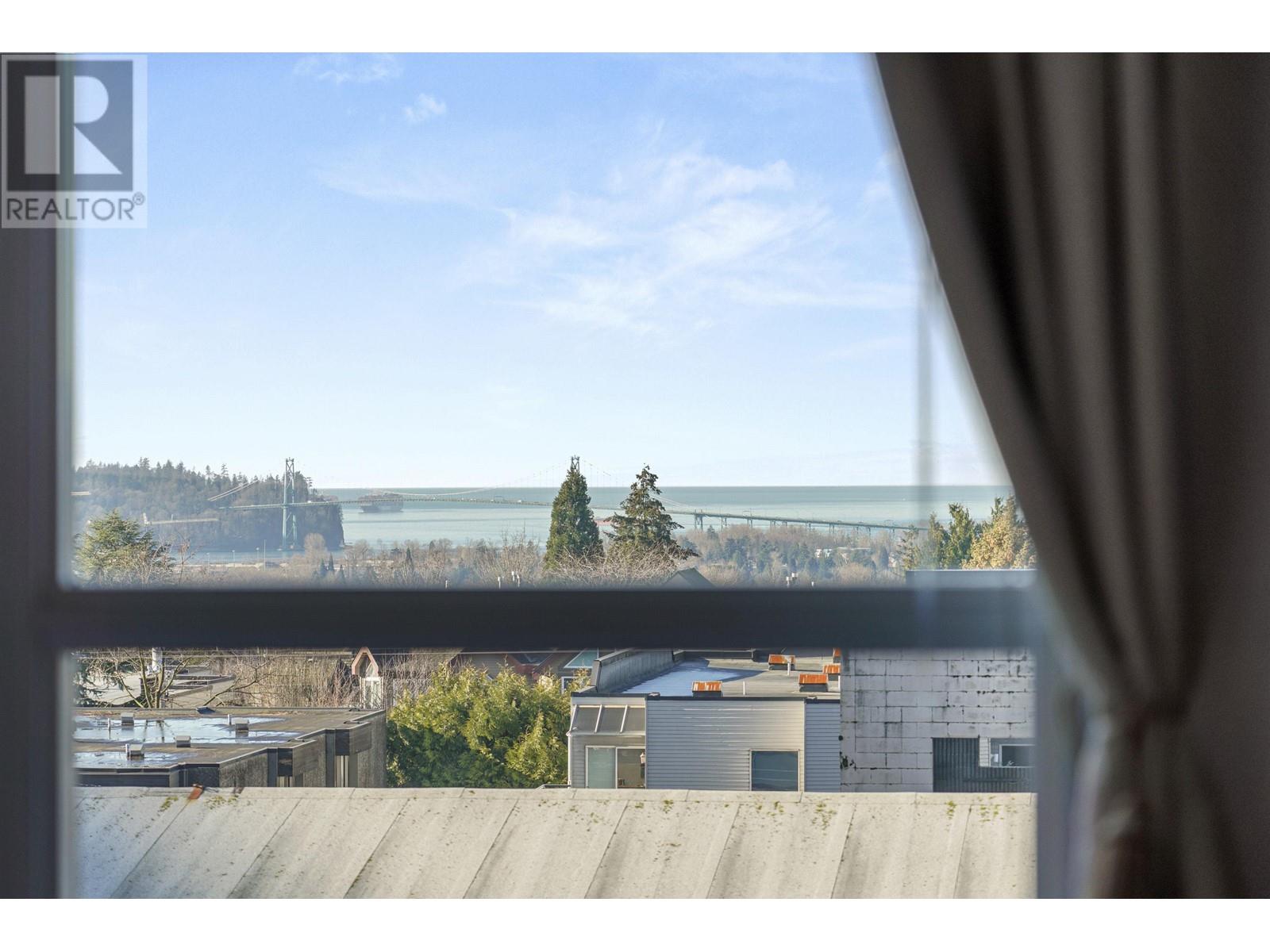 403 121 W 16th Street, North Vancouver, British Columbia  V7M 3P4 - Photo 4 - R3013308