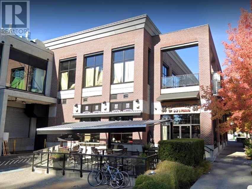 1015 Marine Drive, Vancouver, British Columbia  V7P 1S6 - Photo 1 - C8069852