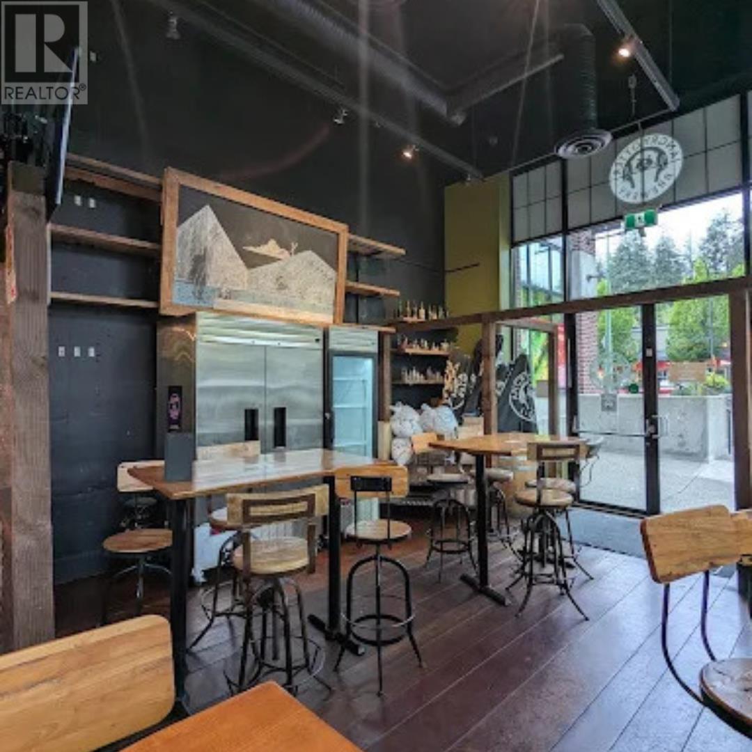 1015 Marine Drive, Vancouver, British Columbia  V7P 1S6 - Photo 4 - C8069852