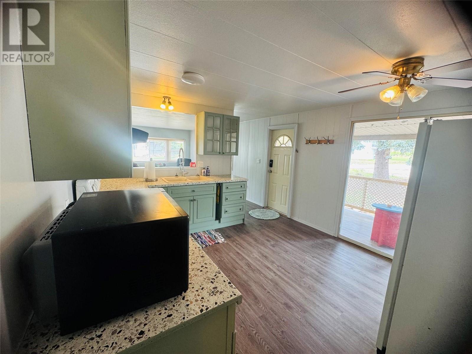 146 Willow Court Unit# 3b, Oliver, British Columbia  V0H 1T2 - Photo 4 - 10351250