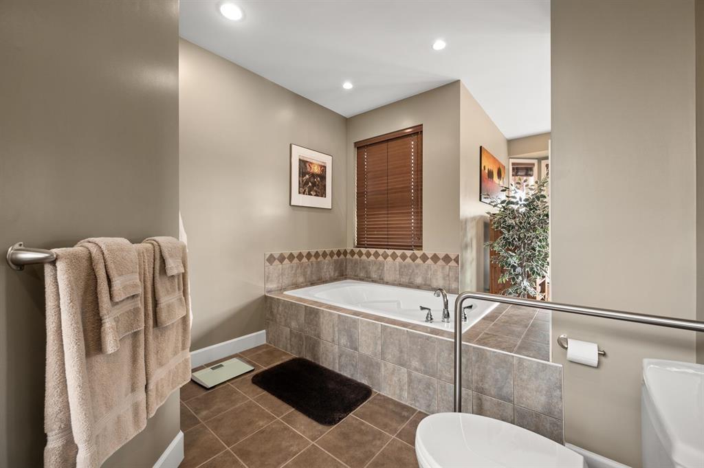 15995 36a Avenue, Surrey, British Columbia  V3S 0P1 - Photo 19 - R3013336