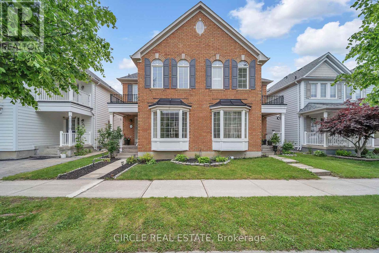 16 Calafia Street, Markham (Cornell), Ontario  L6B 0H6 - Photo 2 - N12208301