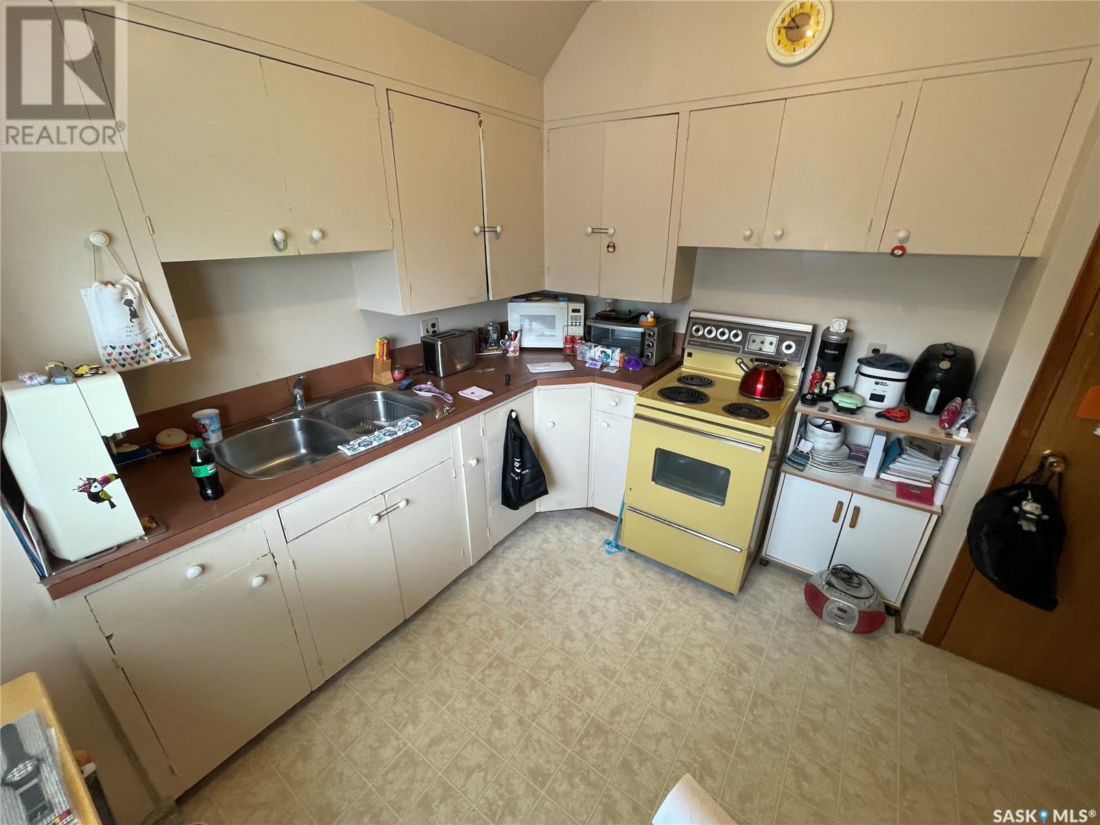 520 8th Street E, Saskatoon, Saskatchewan  S7H 0P8 - Photo 11 - SK008707
