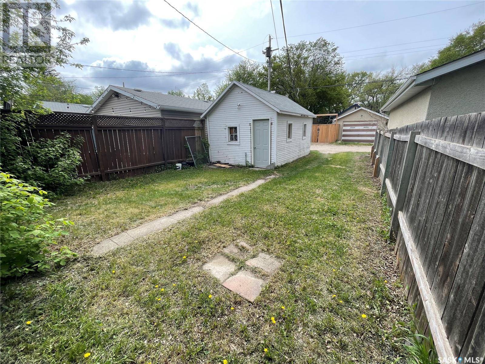 520 8th Street E, Saskatoon, Saskatchewan  S7H 0P8 - Photo 28 - SK008707