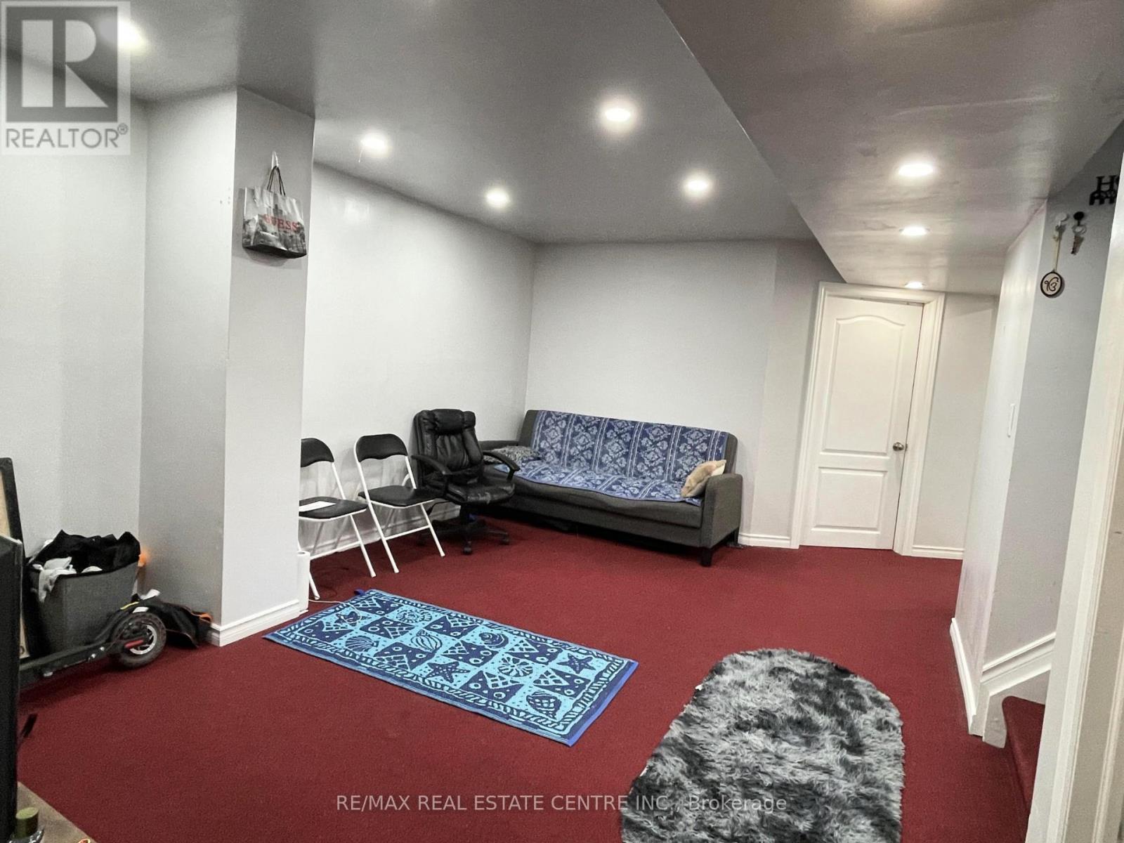 5965 Crimson Drive, Niagara Falls, Ontario  L2G 7T7 - Photo 21 - X12090923