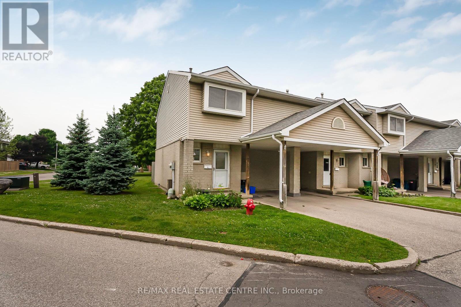1 - 125 Sekura Crescent, Cambridge, Ontario  N1R 8B4 - Photo 1 - X12208291