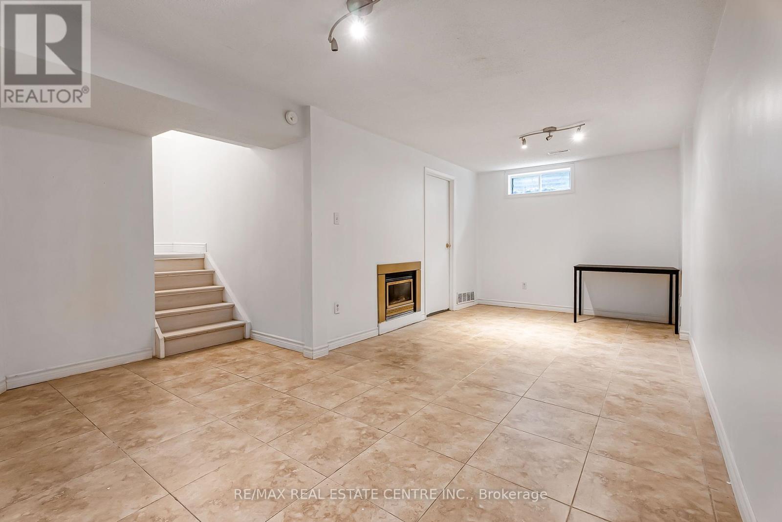 1 - 125 Sekura Crescent, Cambridge, Ontario  N1R 8B4 - Photo 22 - X12208291