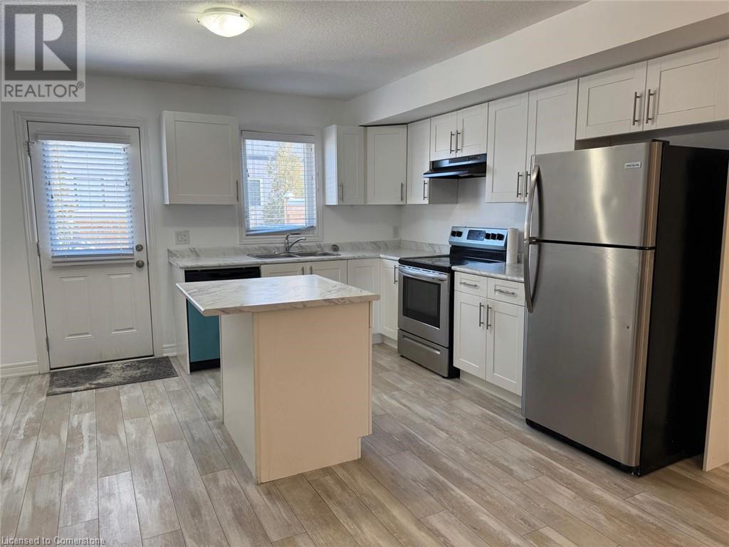 7768 Ascot Circle Unit# 52, Niagara Falls, Ontario  L2H 3P9 - Photo 3 - 40701338