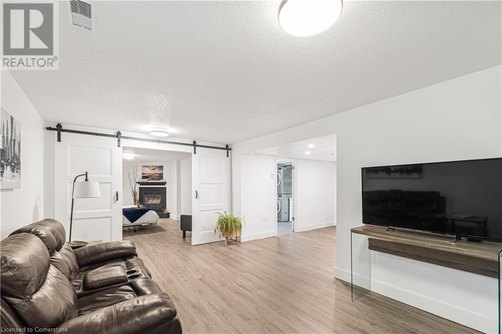190 Ross Avenue, Kitchener, Ontario  N2A 1V6 - Photo 32 - 40734612