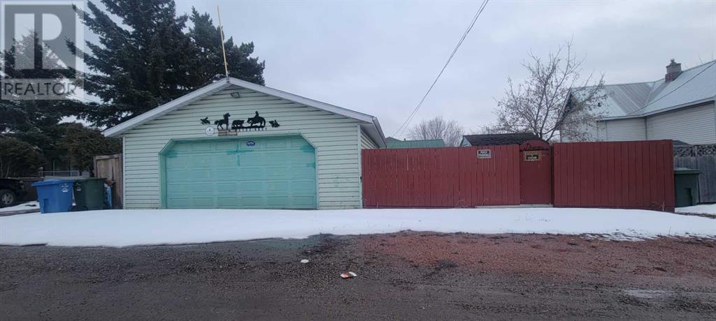 5132 48 Street, Innisfail, Alberta  T4G 1L8 - Photo 12 - A2200133