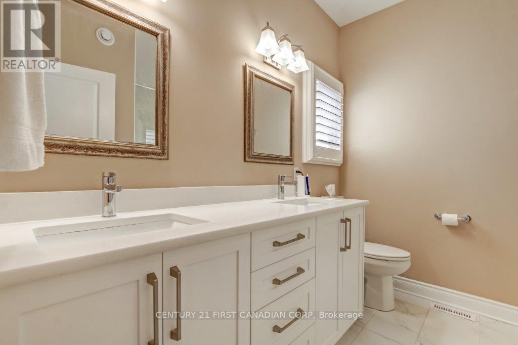 2441 Moe Norman Way, London South, Ontario  N6K 5R5 - Photo 21 - X12208352
