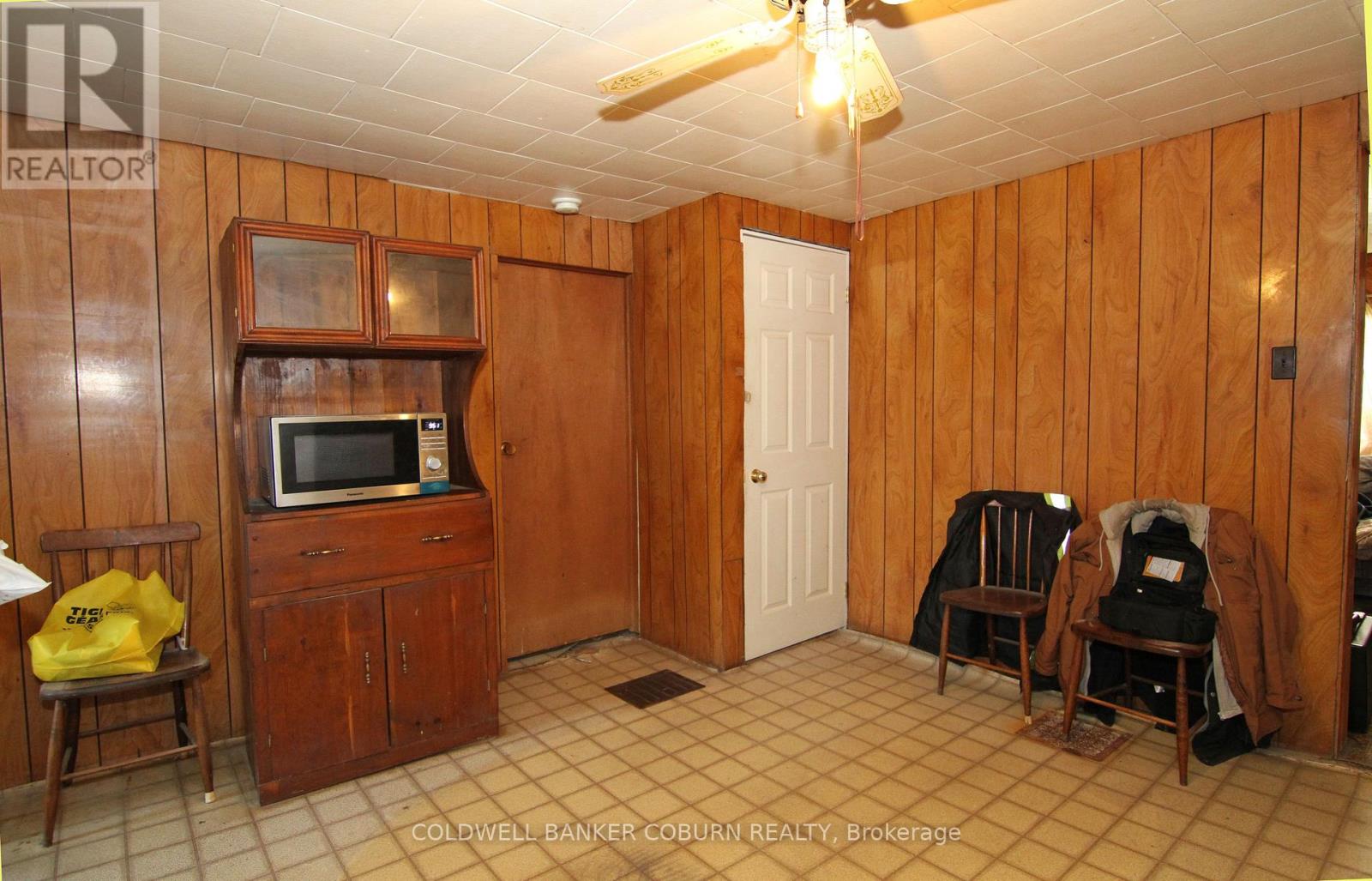 11597 Dundela Road, South Dundas, Ontario  K0E 1K0 - Photo 9 - X12208310