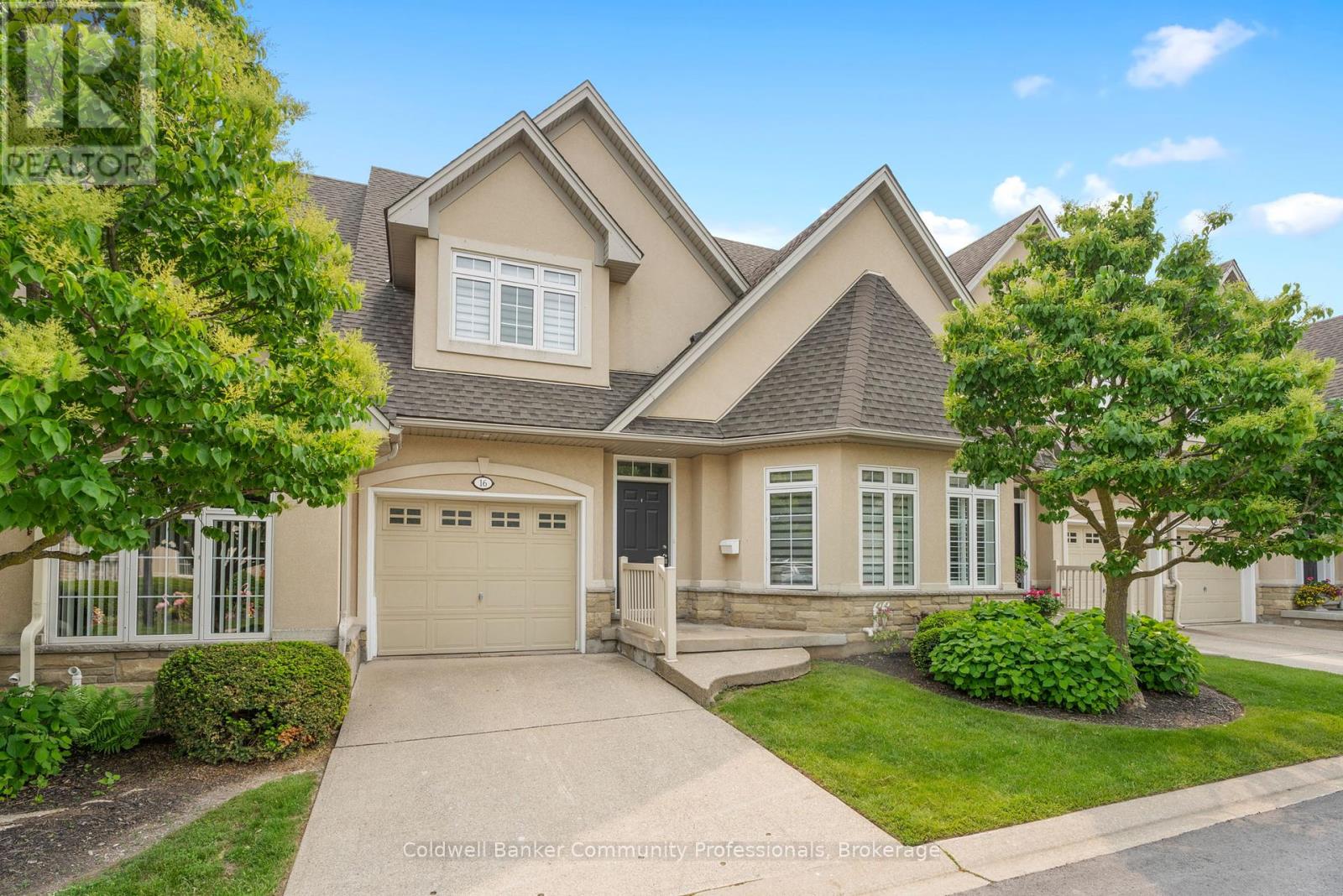 16 - 8142 Costabile Drive, Niagara Falls (Ascot), Ontario  L2H 3M3 - Photo 2 - X12208321