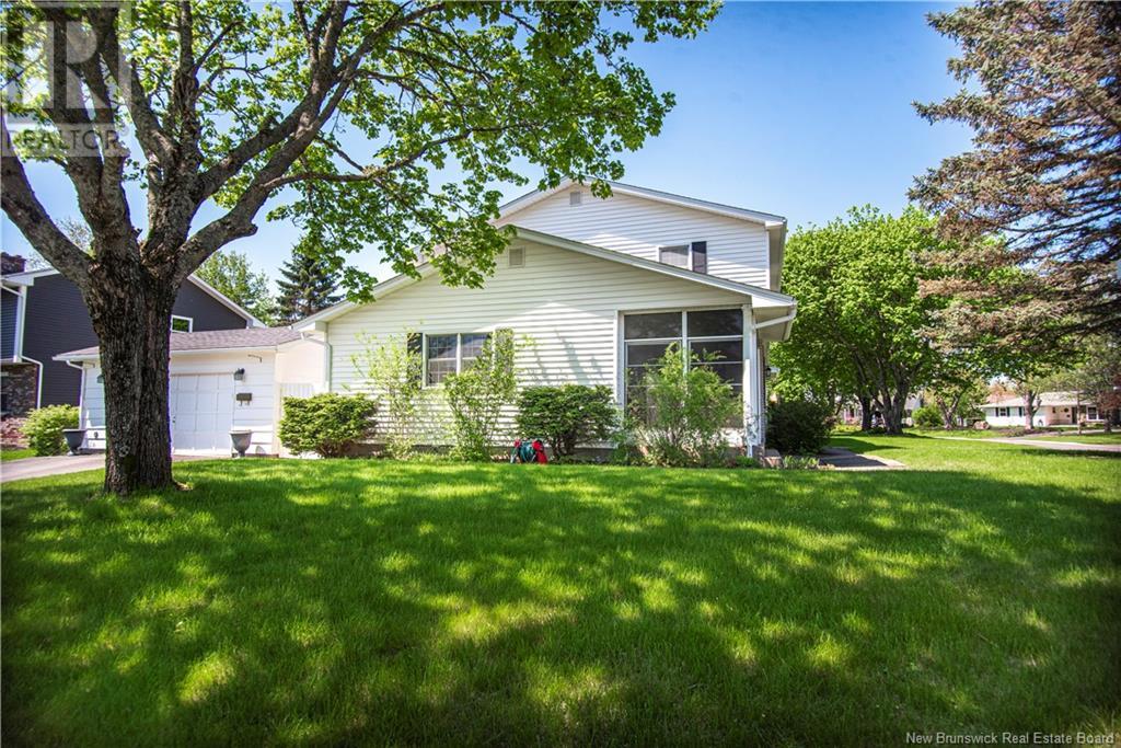 Property at 3 Wallace Court image 4