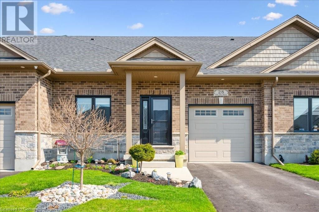 28 Bur Oak Drive, Elmira, Ontario  N3B 0C6 - Photo 2 - 40720395