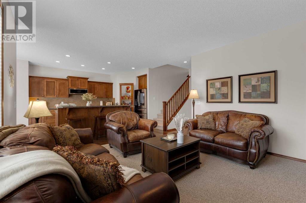 Property at 71 Brightonstone Common SE image 3