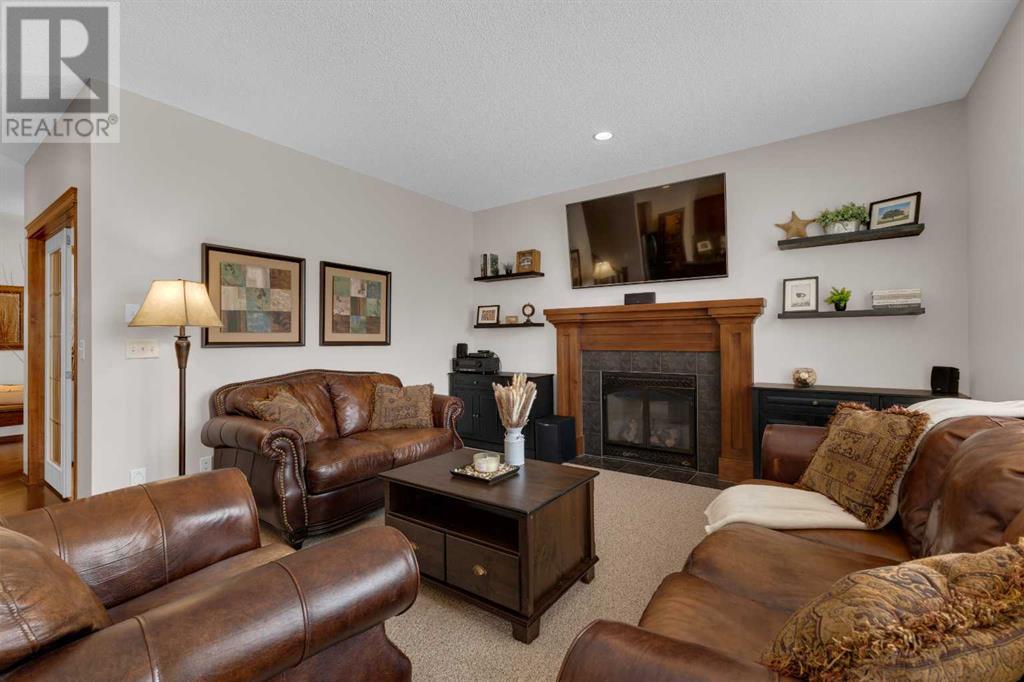 Property at 71 Brightonstone Common SE image 4