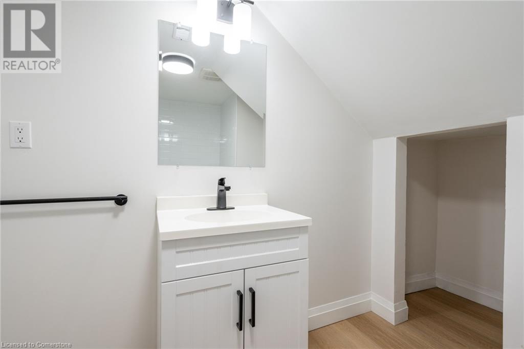 48 Burris Street Unit# 1, Hamilton, Ontario  L8M 2J4 - Photo 20 - 40736955