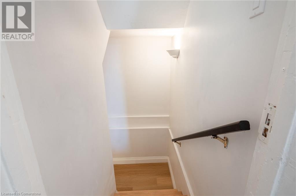 48 Burris Street Unit# 1, Hamilton, Ontario  L8M 2J4 - Photo 12 - 40736955