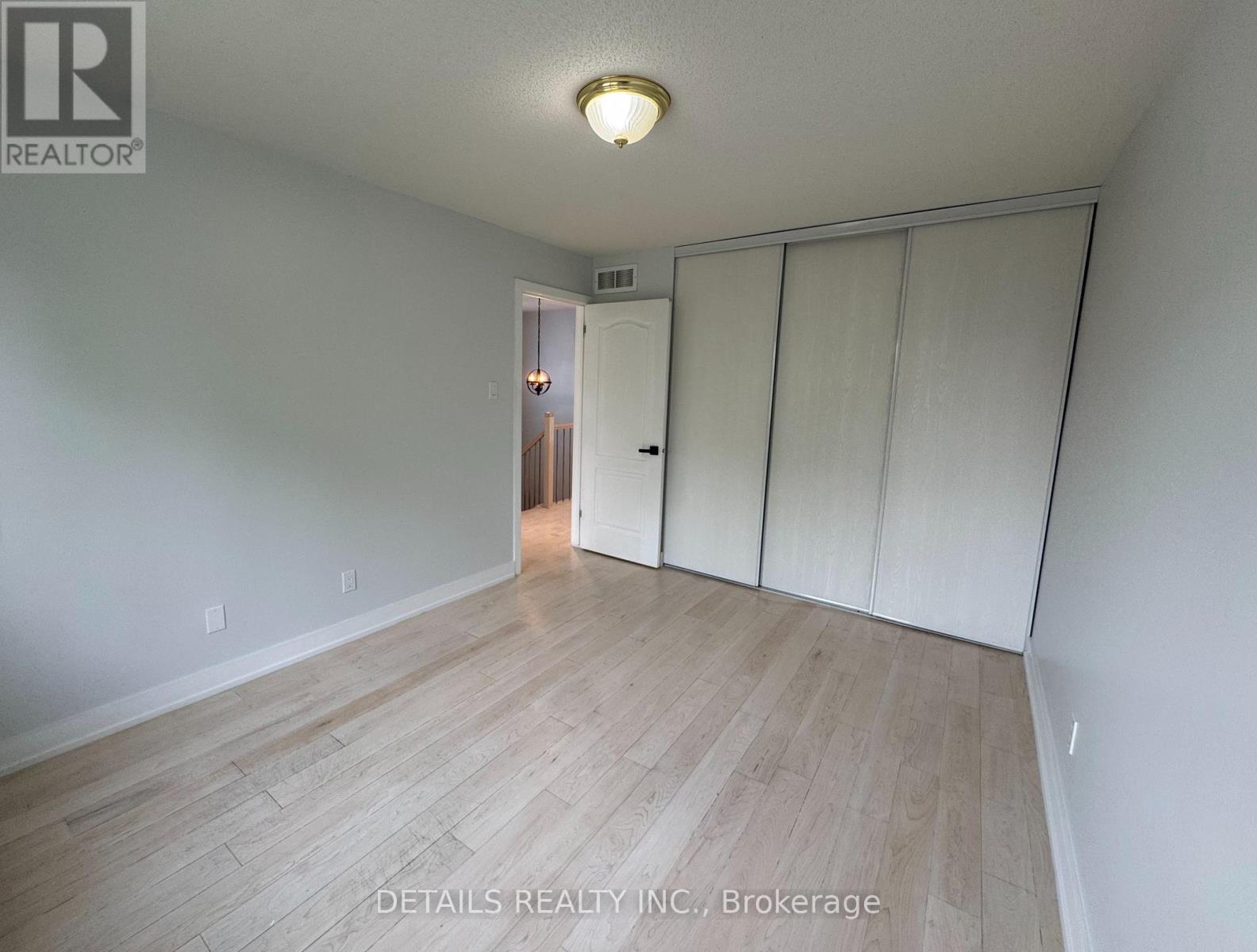 73 Stonepointe Avenue N, Ottawa, Ontario  K2G 4G2 - Photo 24 - X12205802