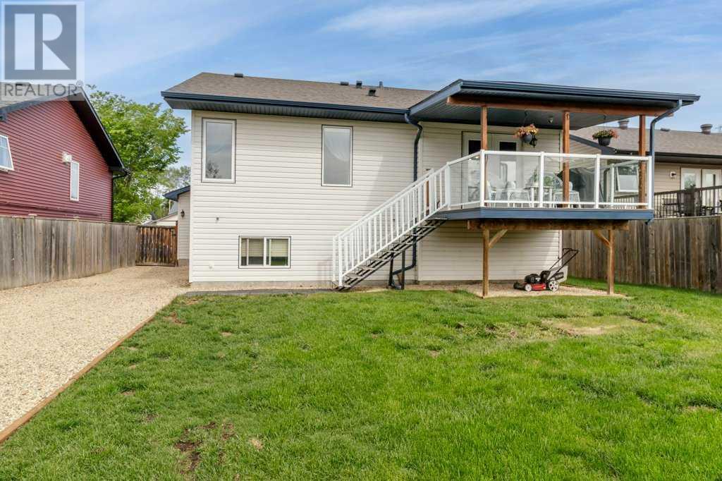 4 Firdale Close, Sylvan Lake, Alberta  T4S 2M1 - Photo 26 - A2227371