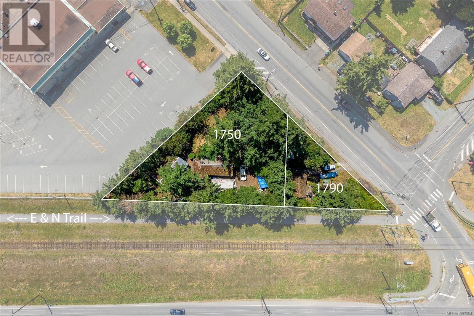 Property at 1750 Waddington Rd image 4