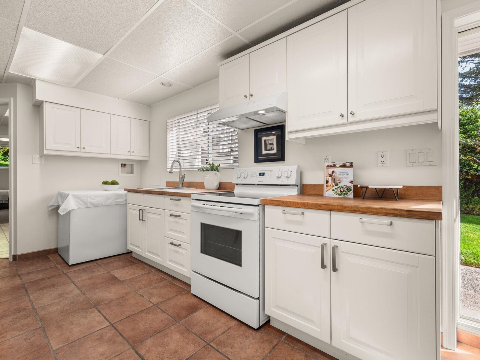 8069 Wiltshire Place, Delta, British Columbia  V4C 6T1 - Photo 36 - R3013257