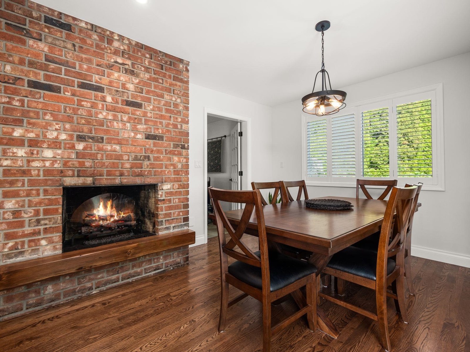 8069 Wiltshire Place, Delta, British Columbia  V4C 6T1 - Photo 3 - R3013257