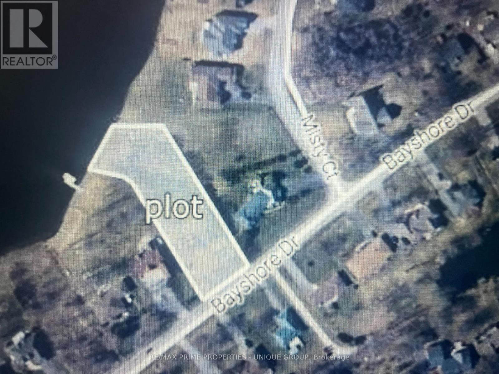 204 Bayshore Drive, Ramara, Ontario  L0K 1B0 - Photo 2 - S12206090