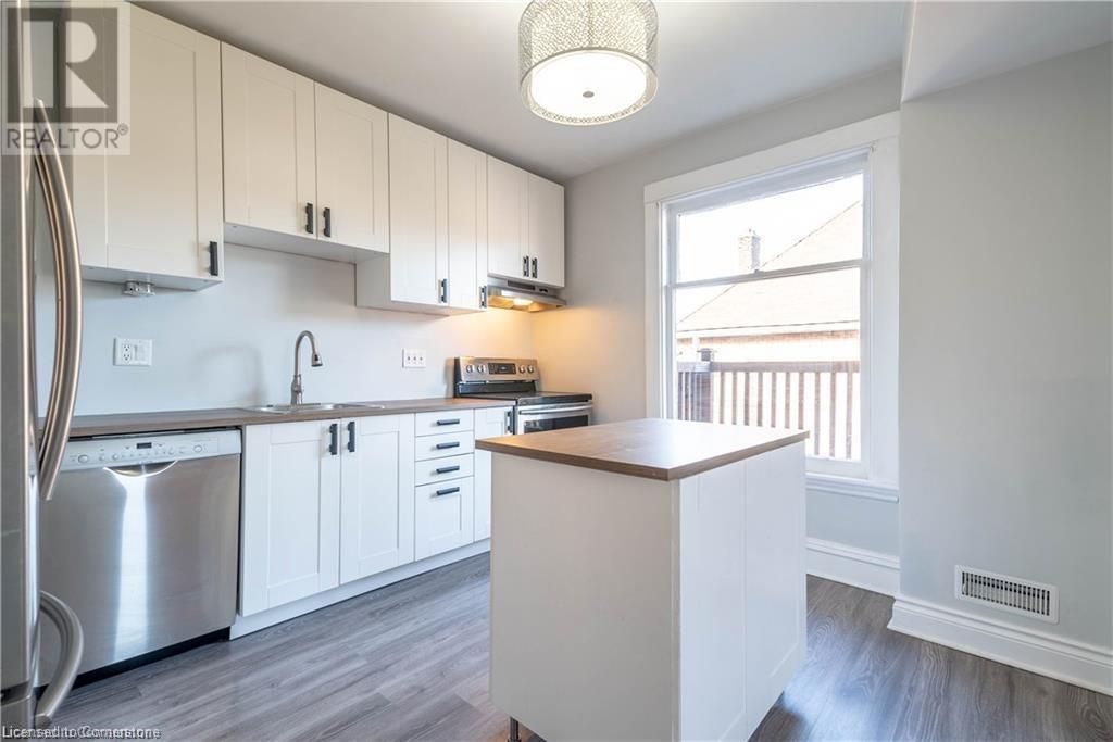 48 BURRIS Street Unit# 2, Hamilton, Ontario