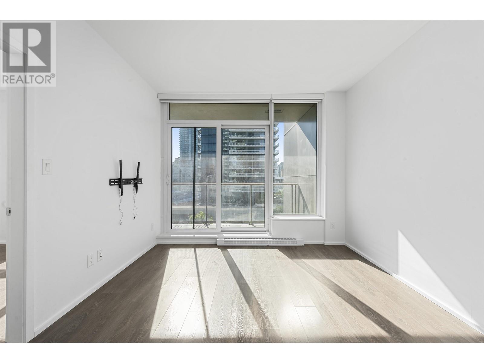 606 4650 Brentwood Boulevard, Burnaby, British Columbia  V5C 0M3 - Photo 3 - R3013338