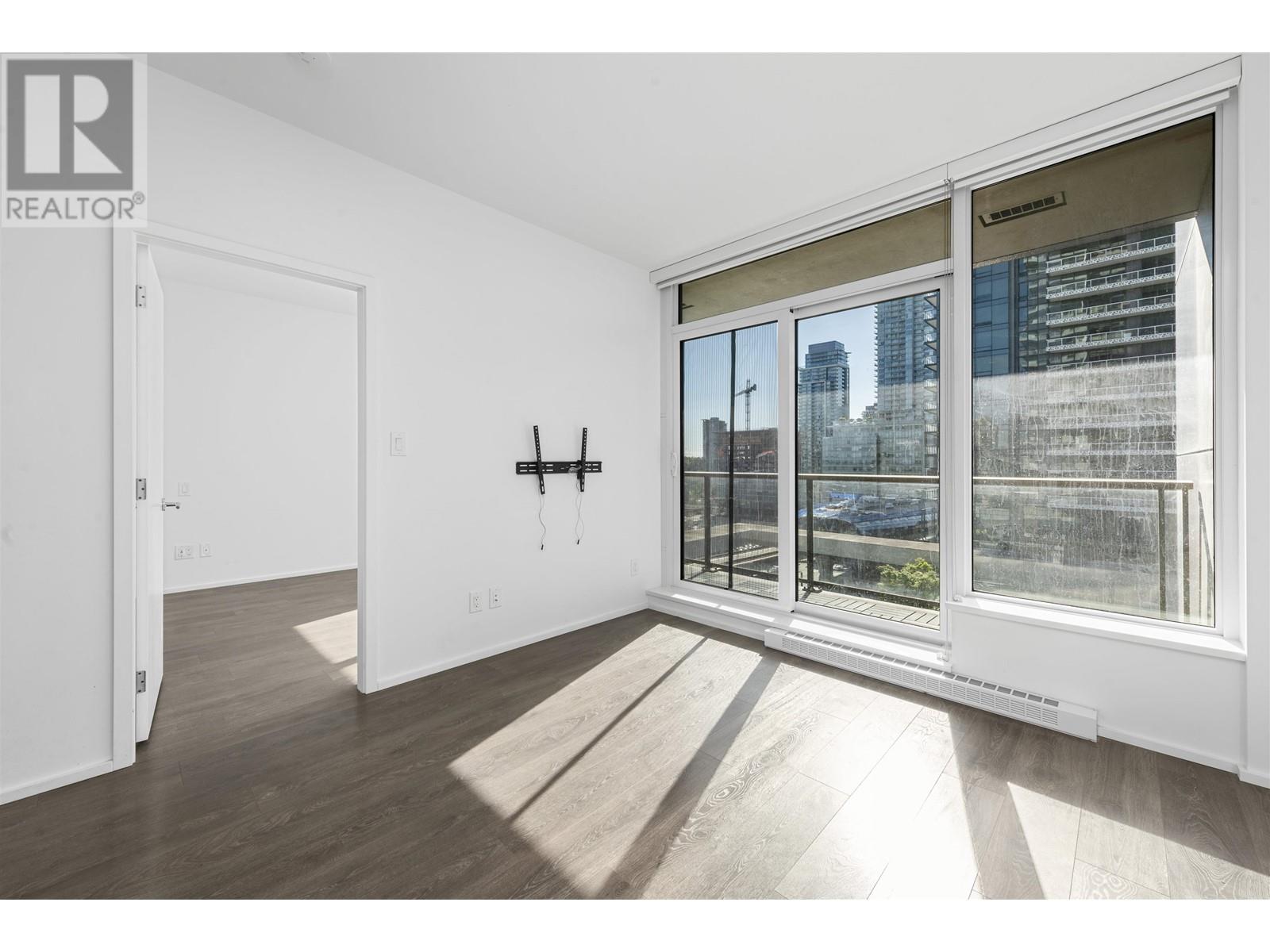 606 4650 Brentwood Boulevard, Burnaby, British Columbia  V5C 0M3 - Photo 4 - R3013338