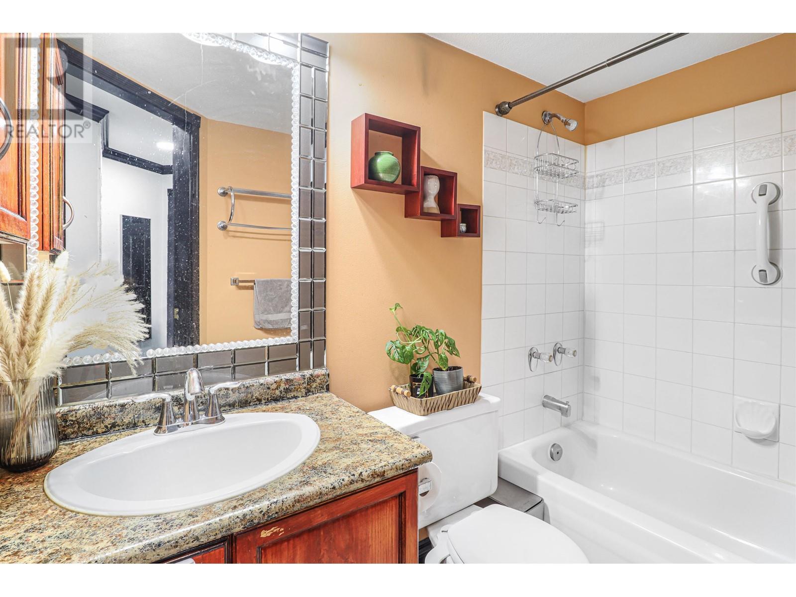 106 2335 Whyte Avenue, Port Coquitlam, British Columbia  V3C 2A3 - Photo 11 - R3013357