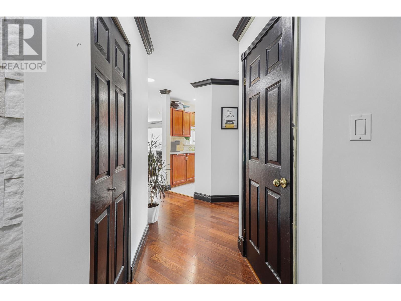 106 2335 Whyte Avenue, Port Coquitlam, British Columbia  V3C 2A3 - Photo 6 - R3013357