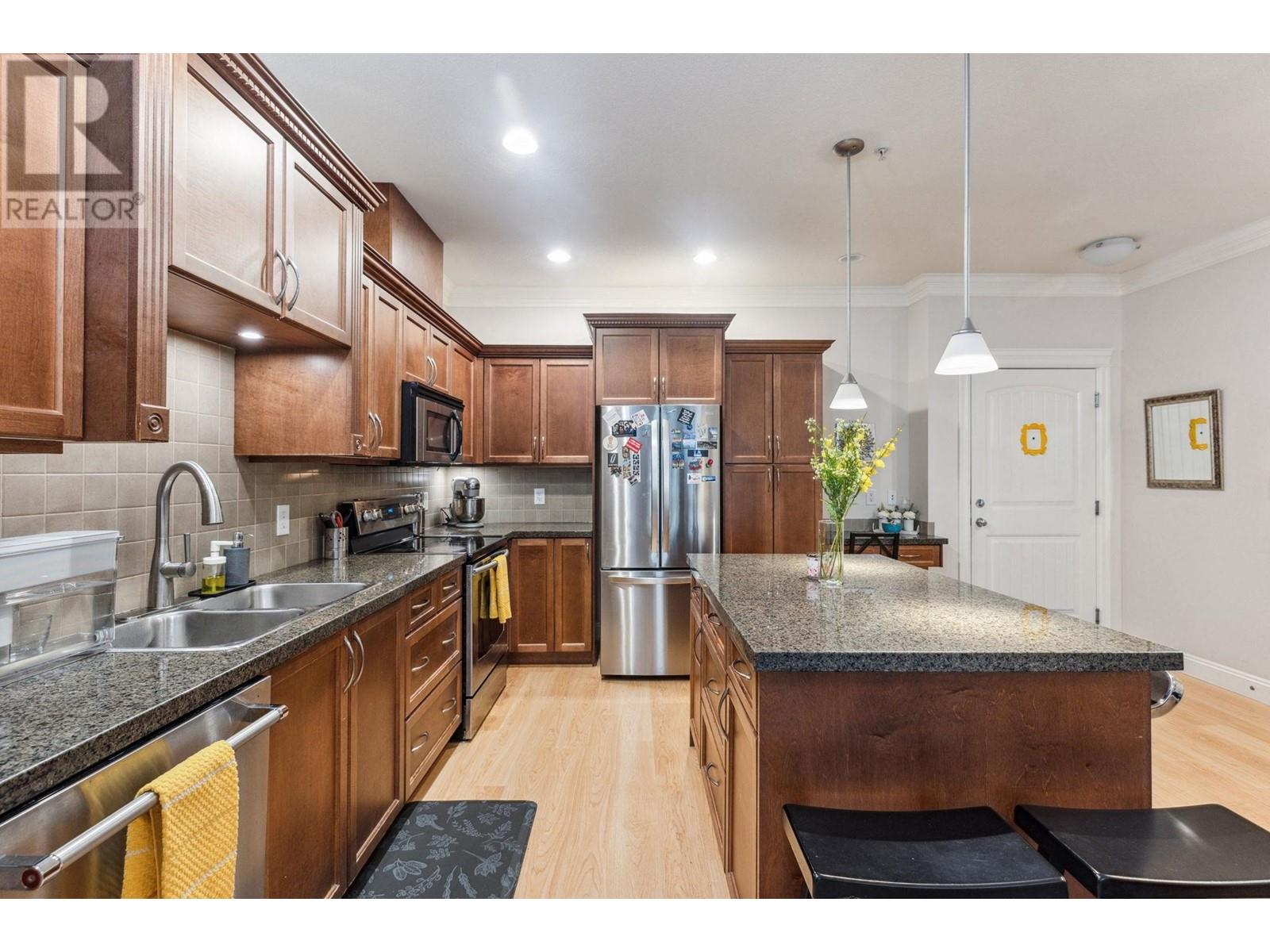 106 22150 Dewdney Trunk Road, Maple Ridge, British Columbia  V2X 3H6 - Photo 4 - R3013368