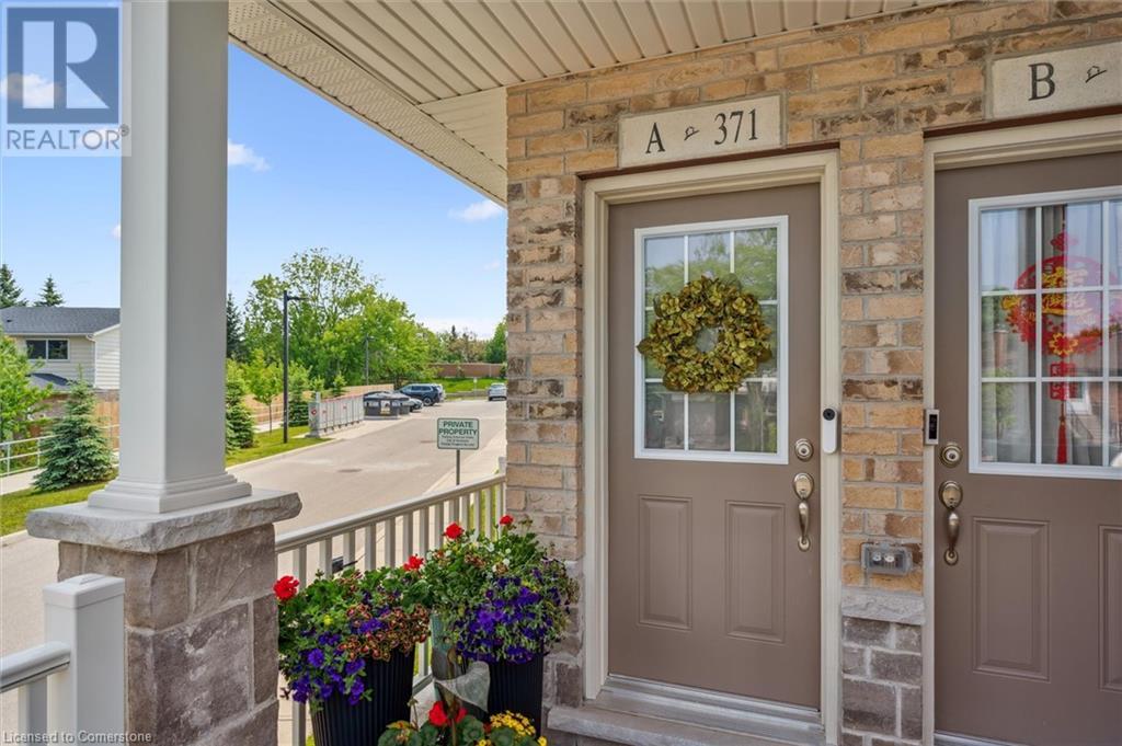 371a Westwood Drive, Kitchener, Ontario  N2M 0B5 - Photo 3 - 40739313