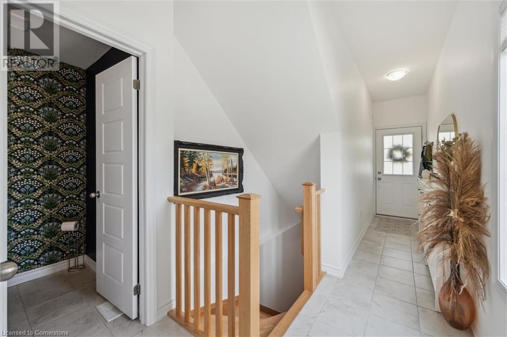 371a Westwood Drive, Kitchener, Ontario  N2M 0B5 - Photo 5 - 40739313