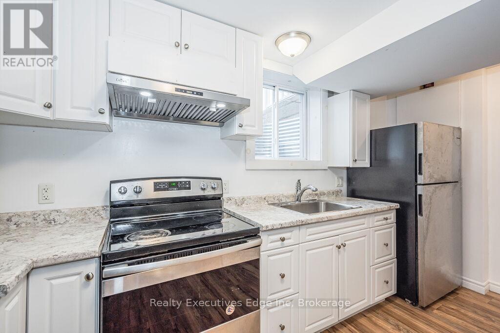 5 Troy Crescent, Guelph (Grange Road), Ontario  N1E 6W7 - Photo 35 - X12208390