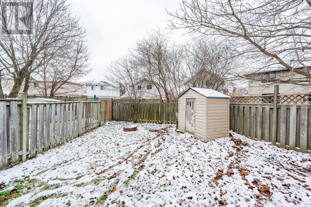 5 Troy Crescent, Guelph (Grange Road), Ontario  N1E 6W7 - Photo 42 - X12208390