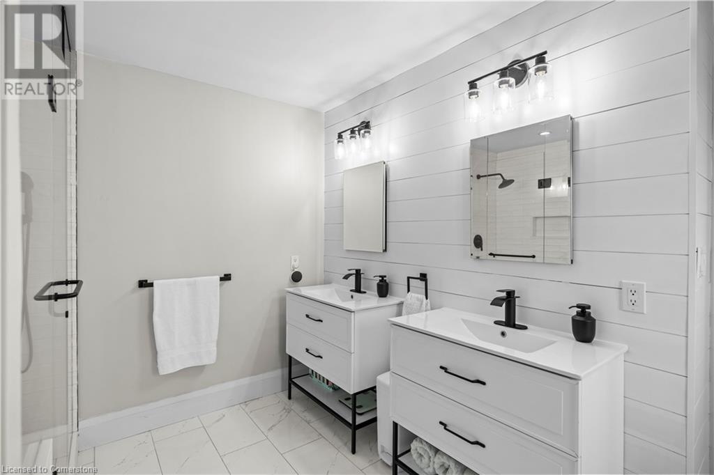 4 Bankfield Crescent, Hamilton, Ontario  L8J 0B9 - Photo 26 - 40738029