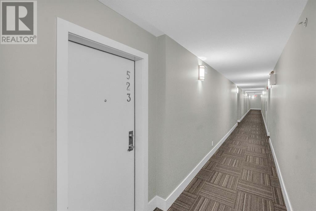Property at 523, 4303 1 Street NE image 5