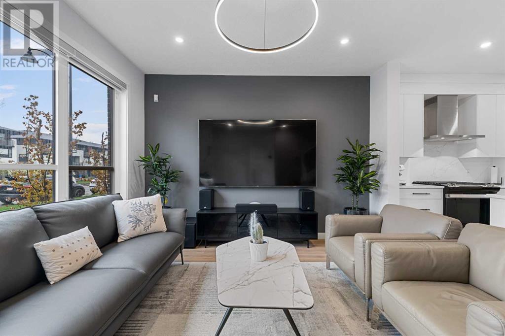 Property at 2213 77 Street SW image 5
